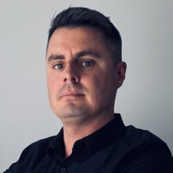 Piotr Rubacha - FMK.jpg